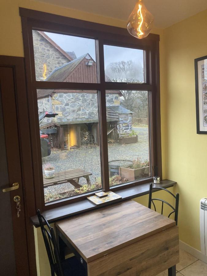 Uist Cottage Kingussie Exterior photo